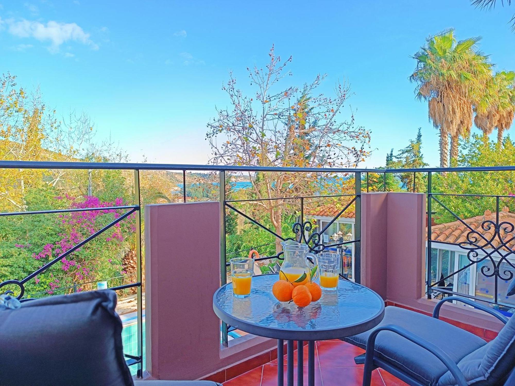 Okeanis Apartments & Suites Adults Only كاتيليوس المظهر الخارجي الصورة